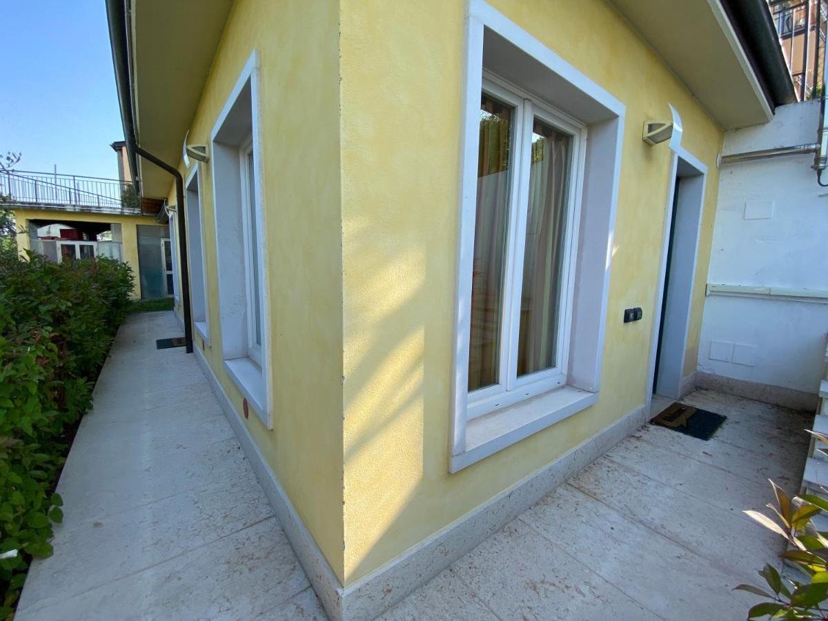 Nice Apartments Lake View & Free Parking Pastrengo Extérieur photo
