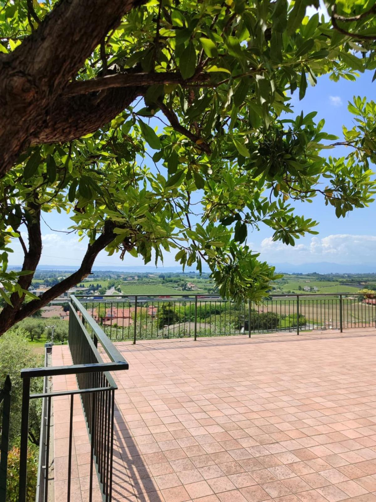 Nice Apartments Lake View & Free Parking Pastrengo Extérieur photo