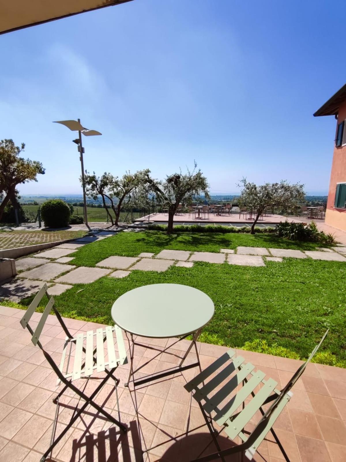Nice Apartments Lake View & Free Parking Pastrengo Extérieur photo