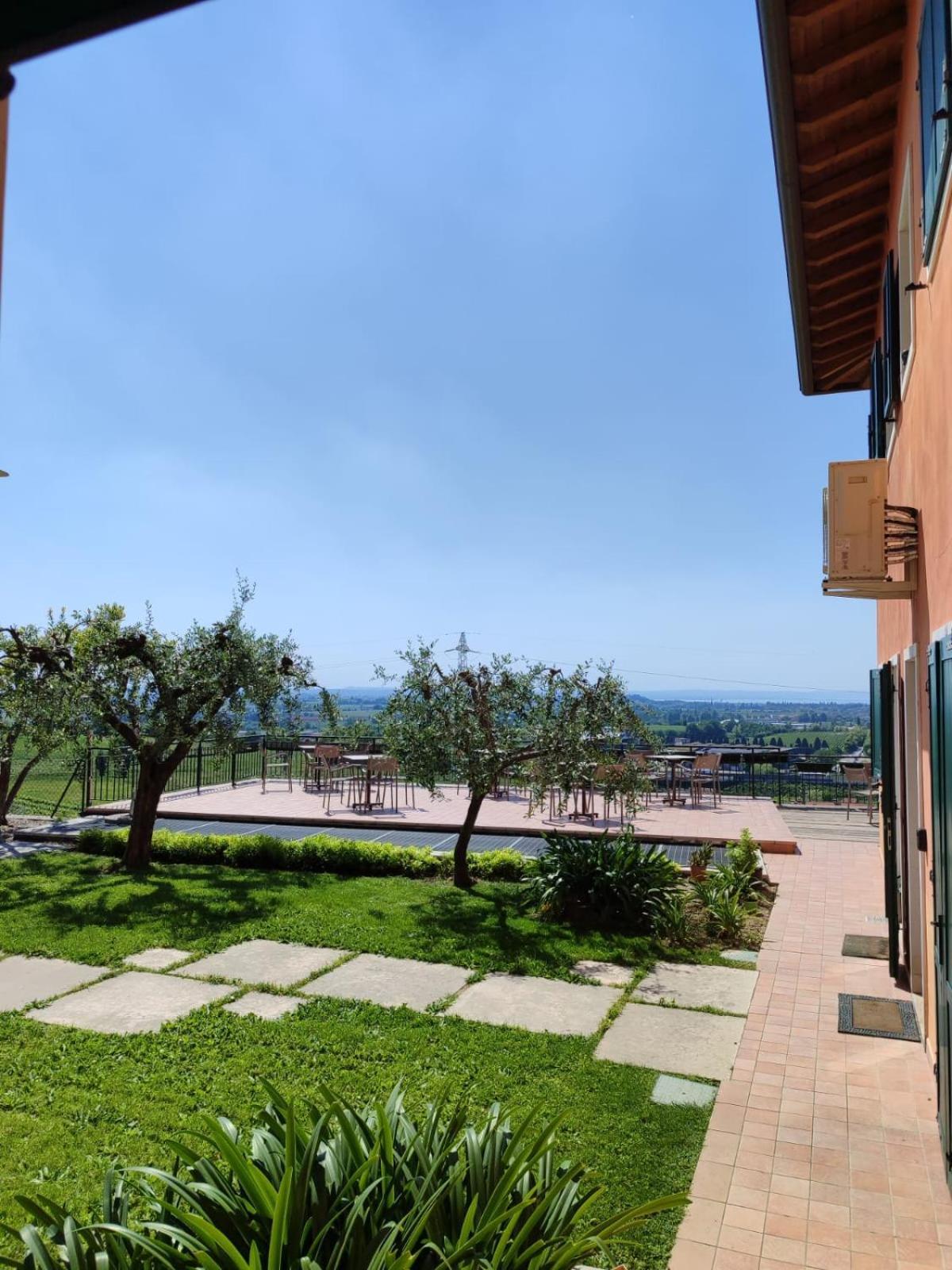 Nice Apartments Lake View & Free Parking Pastrengo Extérieur photo